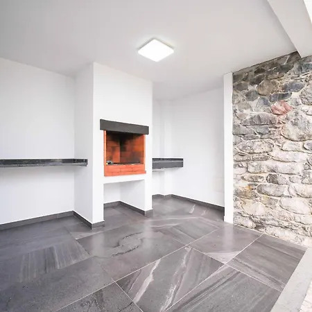 Casa Flores Calheta (Madeira)