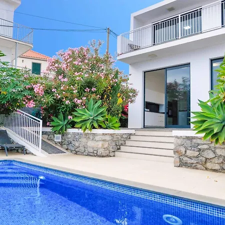 Villa Casa Flores Calheta