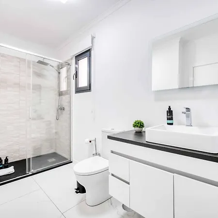 Casa Flores Villa Calheta