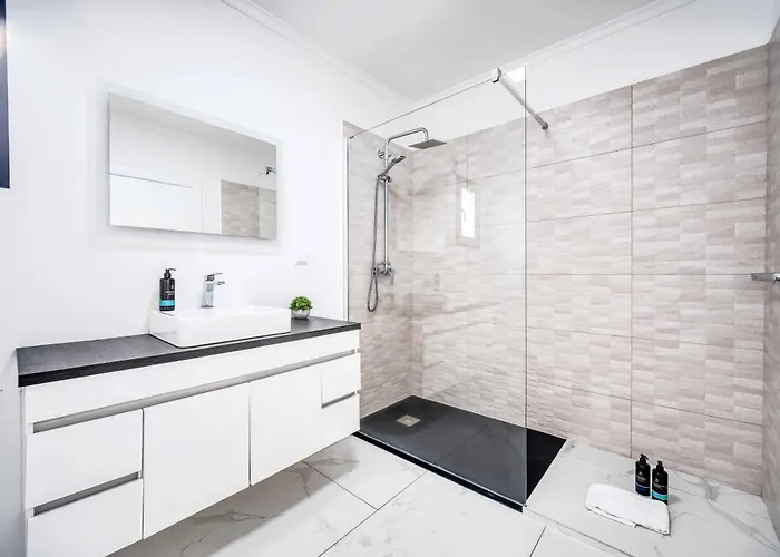 Casa Flores * カリェタ