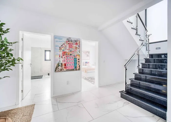 Casa Flores * カリェタ