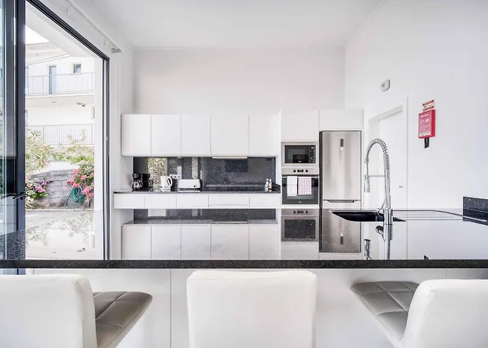 Casa Flores * カリェタ