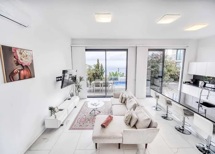 ヴィラ Casa Flores *