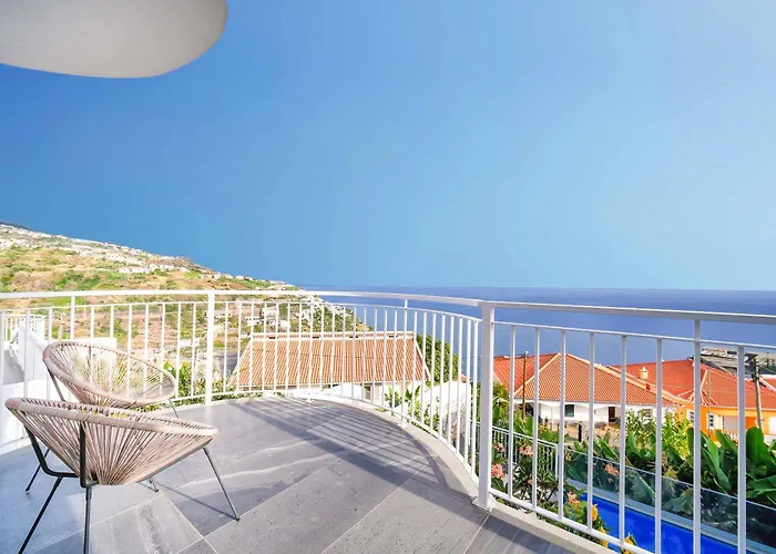 Casa Flores ヴィラ カリェタ